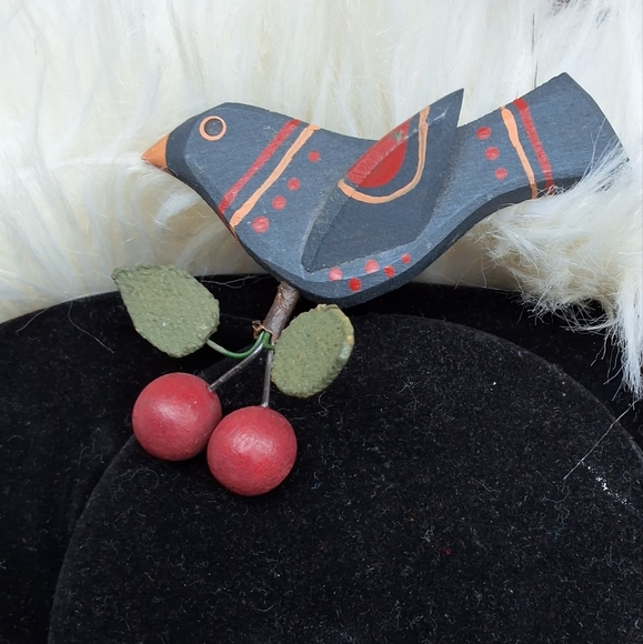 Handcrafted Bird Brooch with Cherry Red Accents - Picture 2 of 5